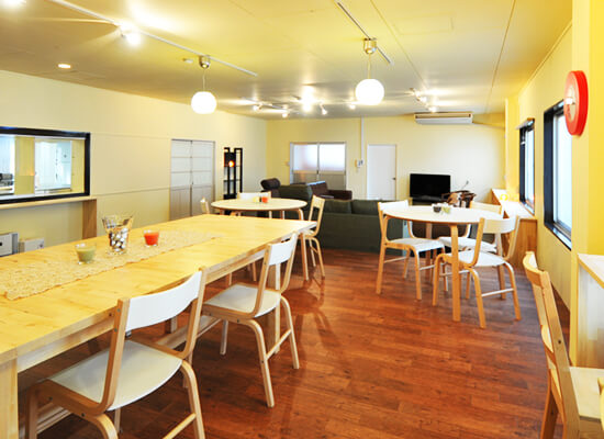 シェアハウス事業部